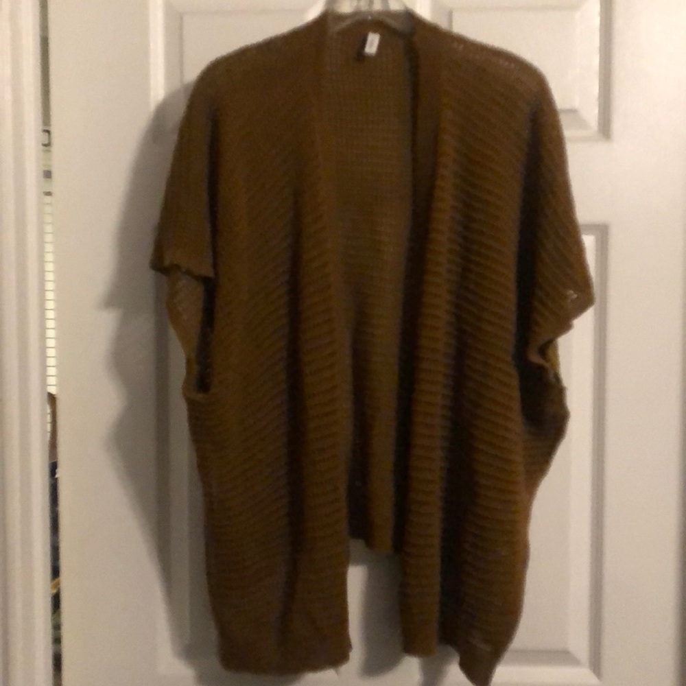 Brown short sleeve cardigan